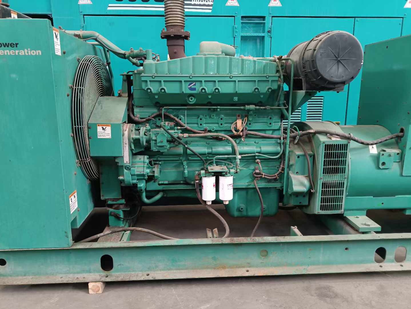 德宏过载会对 600kW 柴油发电机组造成哪些损害？